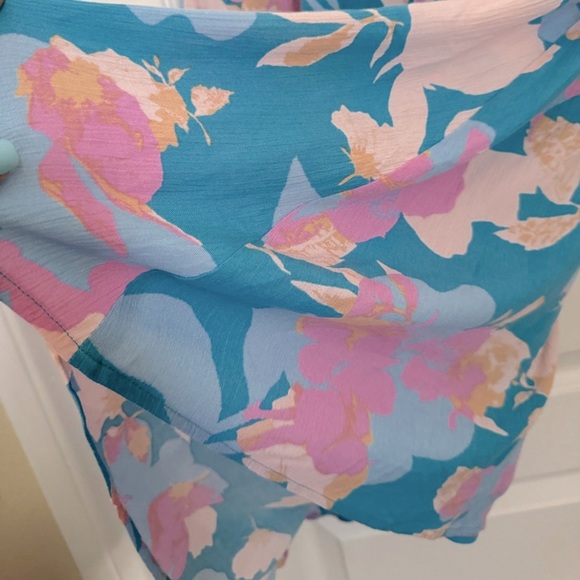 BAHAMA BLUES SUMMER FLORAL DRESS. LINED, MINI LENGTH, HALTER NECKLINE. GREAT CON - Picture 12 of 16